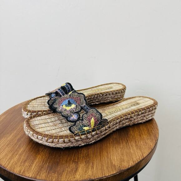 Reflexions By Andre Assous Raffia Embellished Sandal Women’s Size 9.5 - Picture 2 of 10